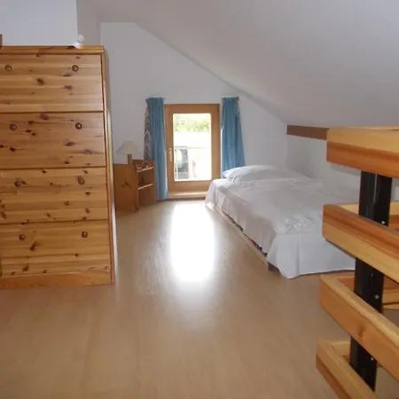 Ferienhaeuser Am Vogelpark - Boddenhaus Tizi Holiday home Marlow