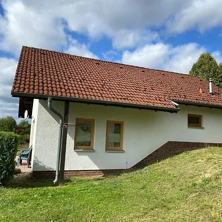 Ferienhaeuser Am Vogelpark - Boddenhaus Tizi 펜션 마를로브