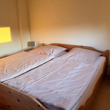 Ferienhaeuser Am Vogelpark - Boddenhaus Tizi 펜션